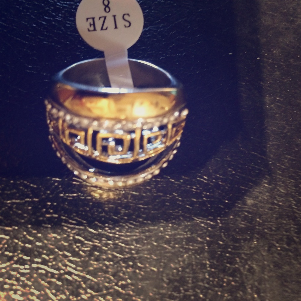 Stainless steel beautiful ring size 8